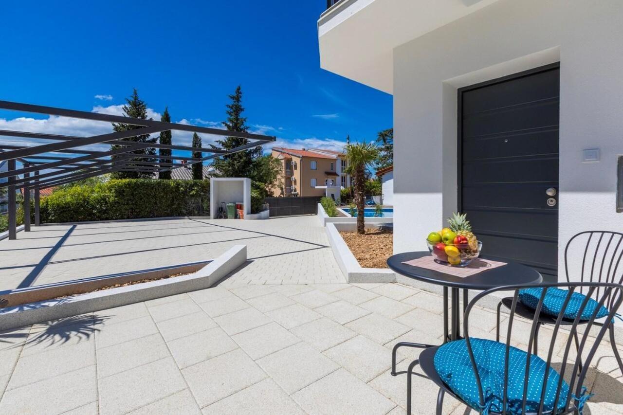 Villa Vai Dramalj Exterior photo